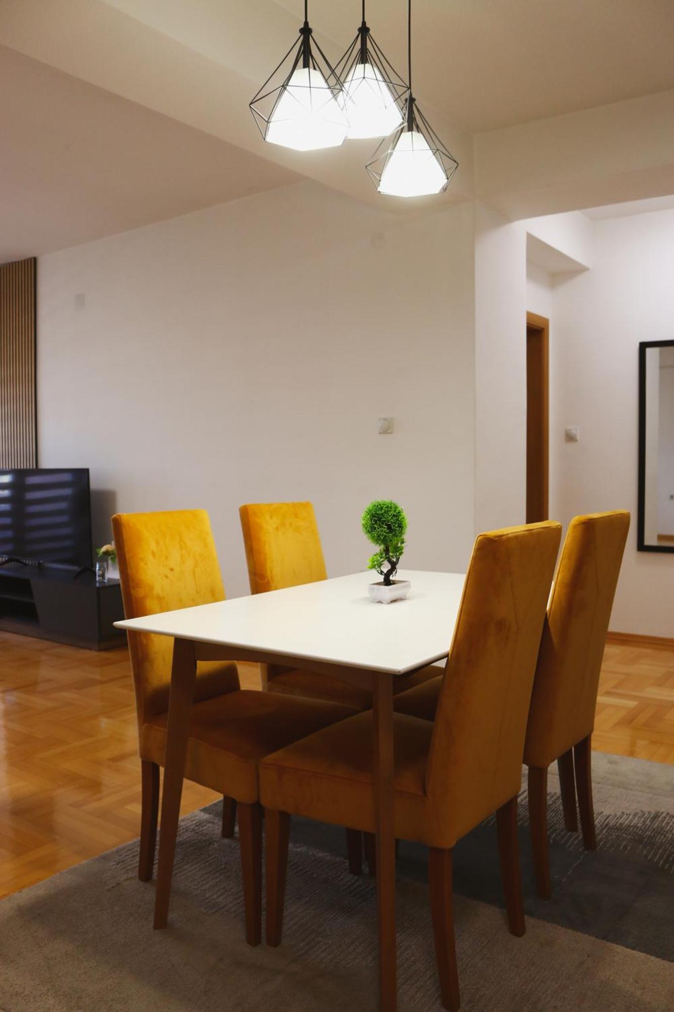 S Apartment Skopje Eksteriør billede